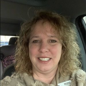 Meet your Posher, Renee